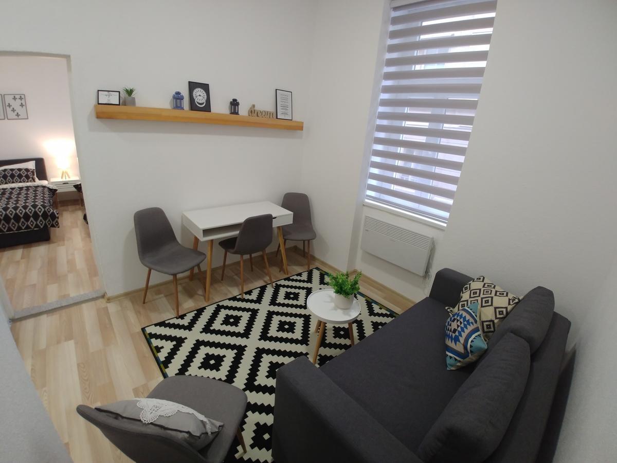 Apartments Sari Сараєво Екстер'єр фото